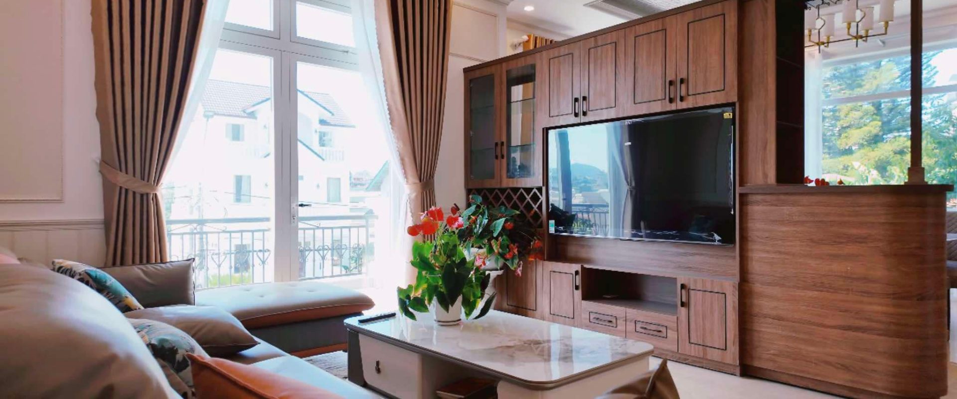 Biệt thự mặt tiền Trần Quang Khải Đà Lạt 305m2