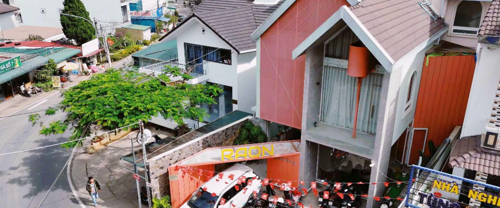 Bán Khách Sạn Mặt Tiền Tô Hiến Thành Đà Lạt 351m2