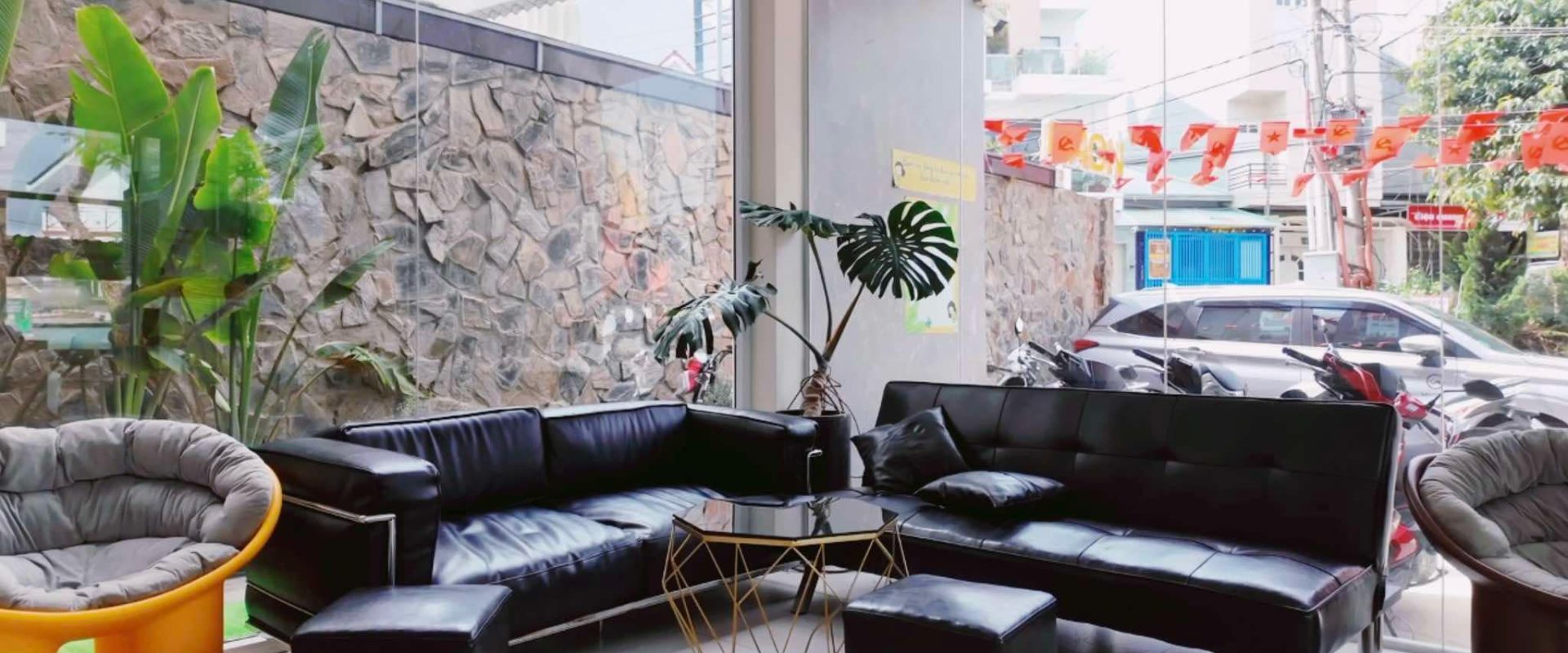 Bán Khách Sạn Mặt Tiền Tô Hiến Thành Đà Lạt 351m2
