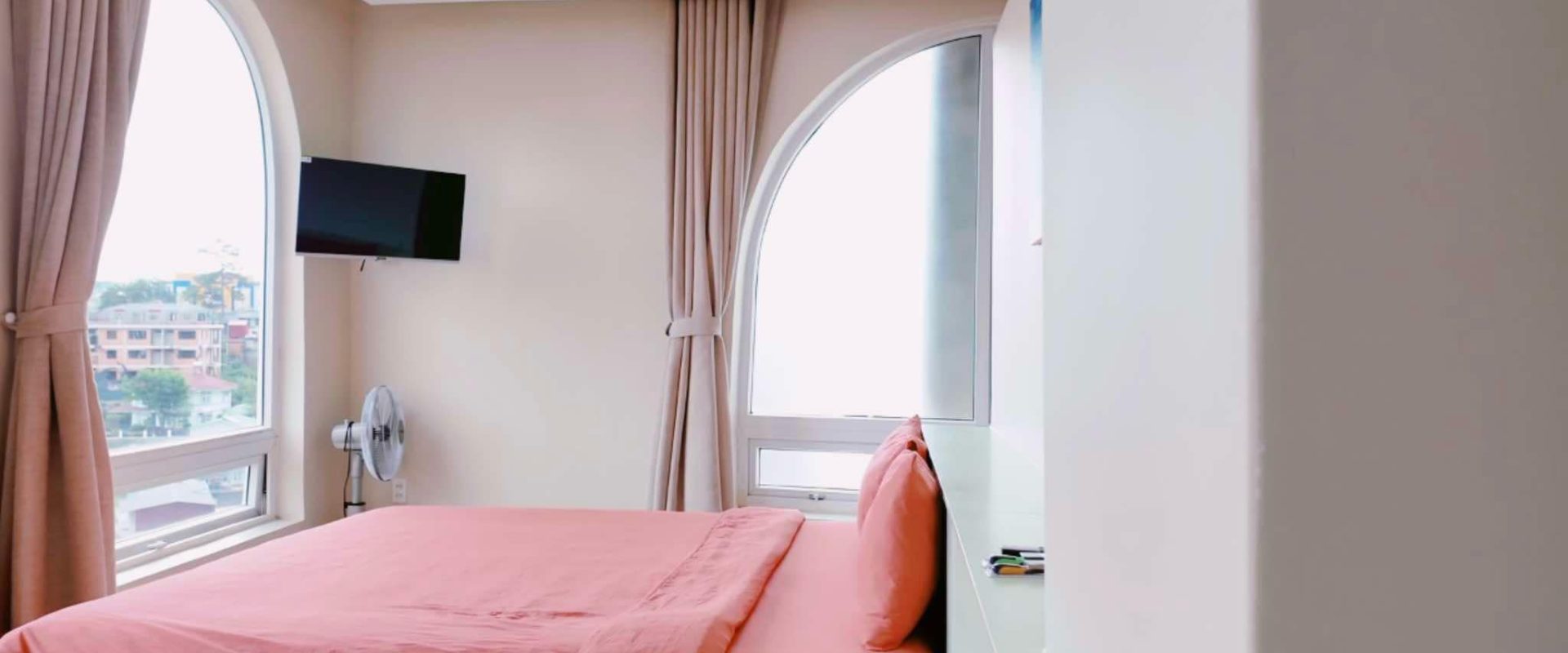Bán Khách Sạn Mặt Tiền Tô Hiến Thành Đà Lạt 351m2
