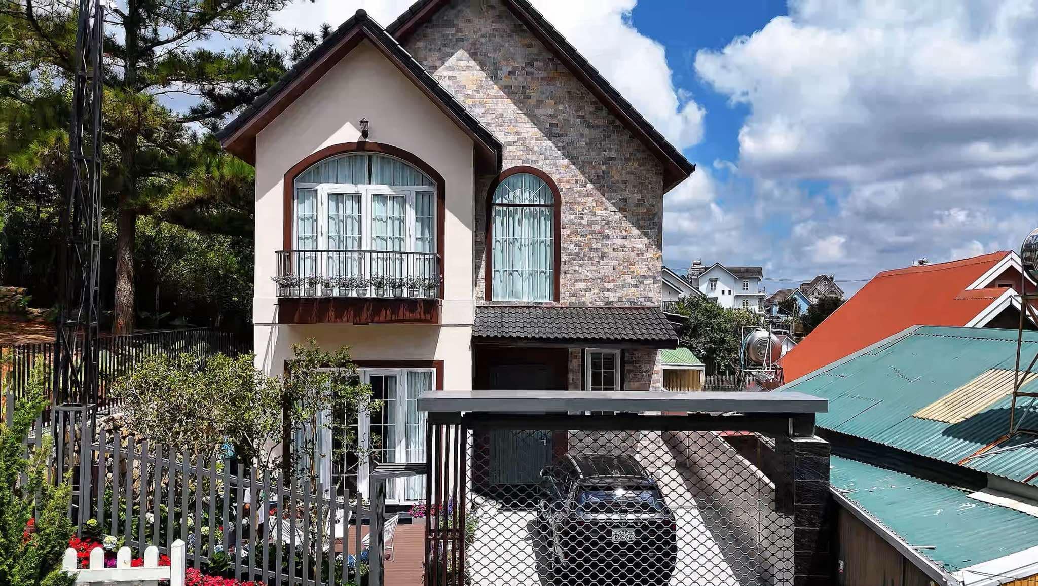 Bán villa Trịnh Hoài Đức Đà Lạt