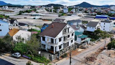 Bán biệt thự Đà Lạt 2 mặt tiền Vạn Hạnh – Mai Xuân Thưởng 389m2