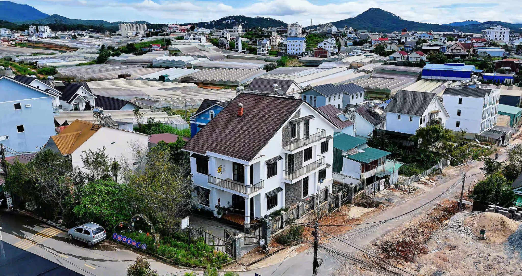 Biệt thự Đà Lạt 2 mặt tiền Vạn Hạnh - Mai Xuân Thưởng 389m2
