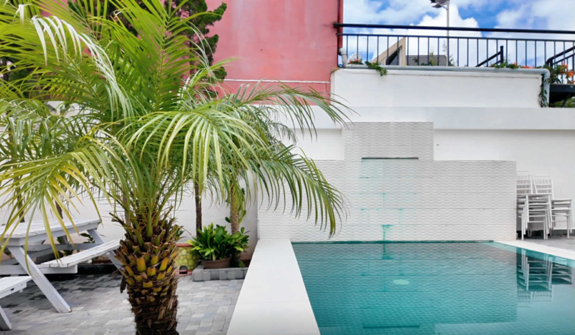 Villa Nam Hồ Đà Lạt