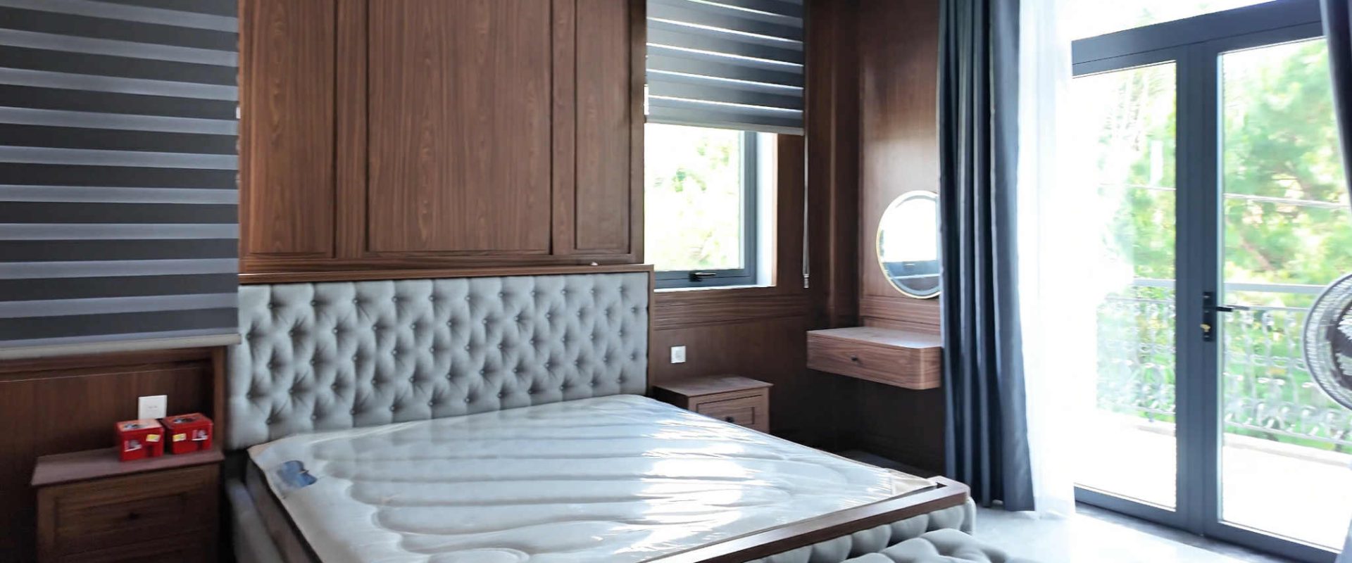 Bán Khách Sạn Đồi Huy Hoàng Đà Lạt 7 Tầng View Đẹp 284m2