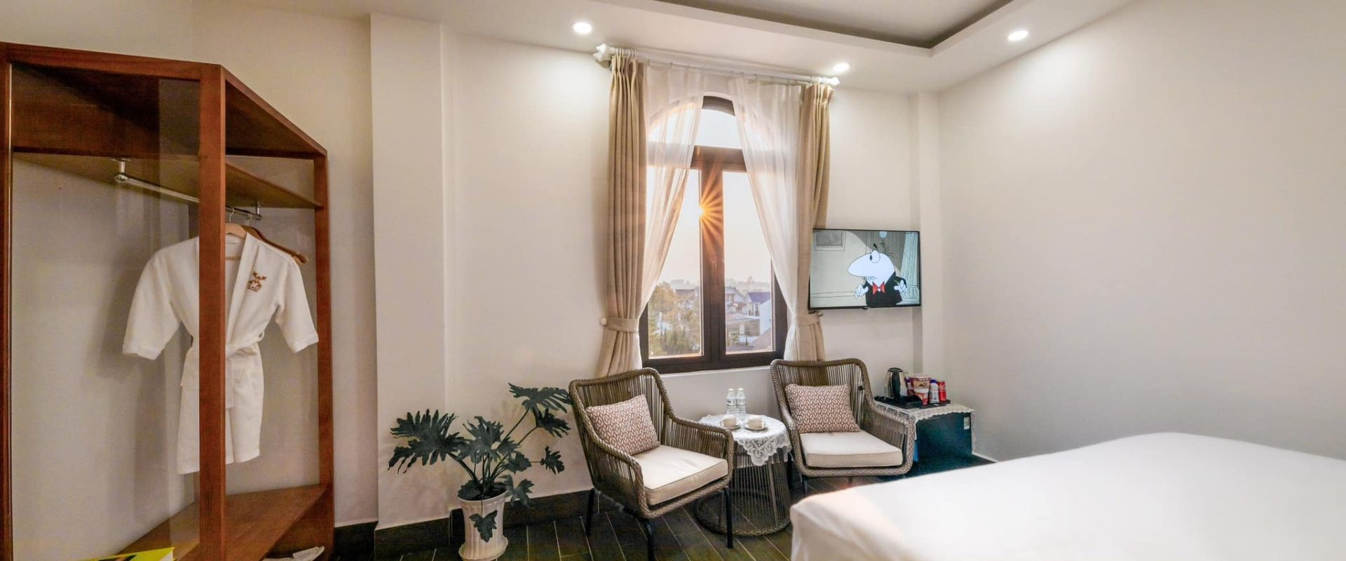 Bán Khách Sạn Sương Nguyệt Ánh Đà Lạt 360m2