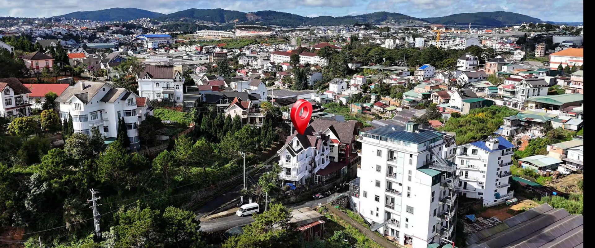 Villa Lý Nam Đế Đà Lạt 369m2 3 mặt tiền