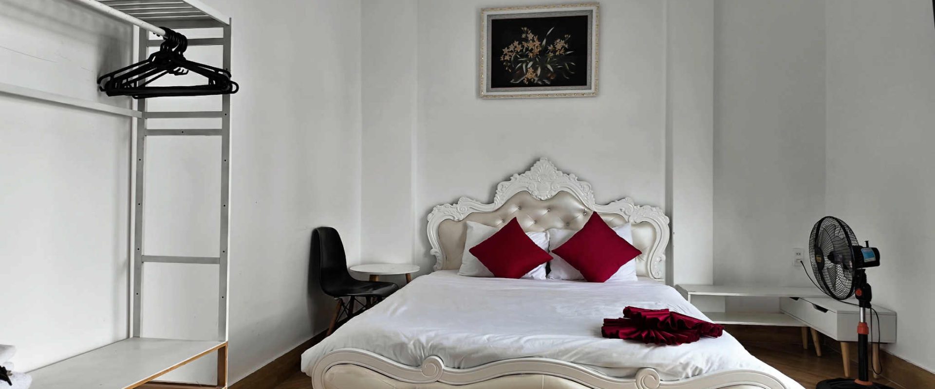 Villa Lý Nam Đế Đà Lạt 369m2 3 mặt tiền