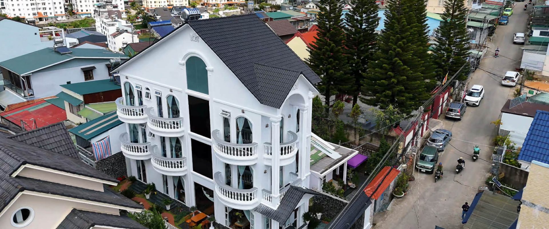 BIỆT THỰ 2 MẶT TIỀN KIM ĐỒNG ĐÀ LẠT 243m2