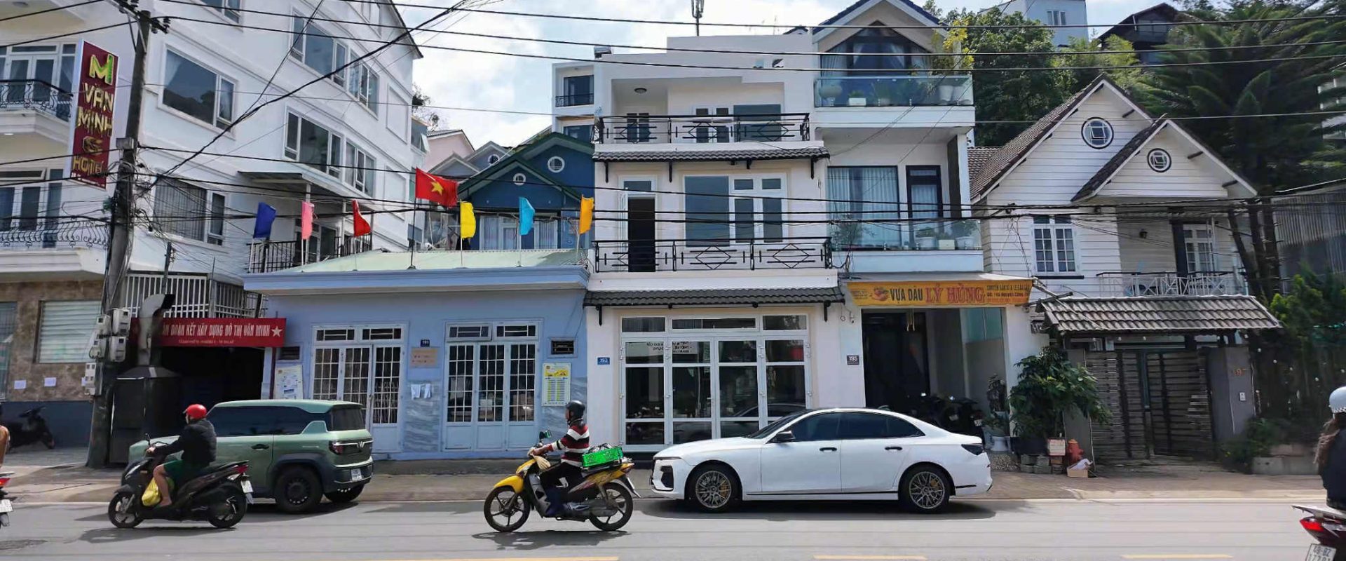 Bán Nhà Mặt Tiền Nguyễn Công Trứ Đà Lạt 75m2