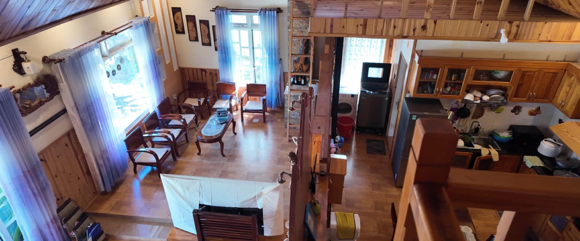 Bán Villa Sân Vườn Mặt Tiền Trịnh Hoài Đức Đà Lạt 335m2