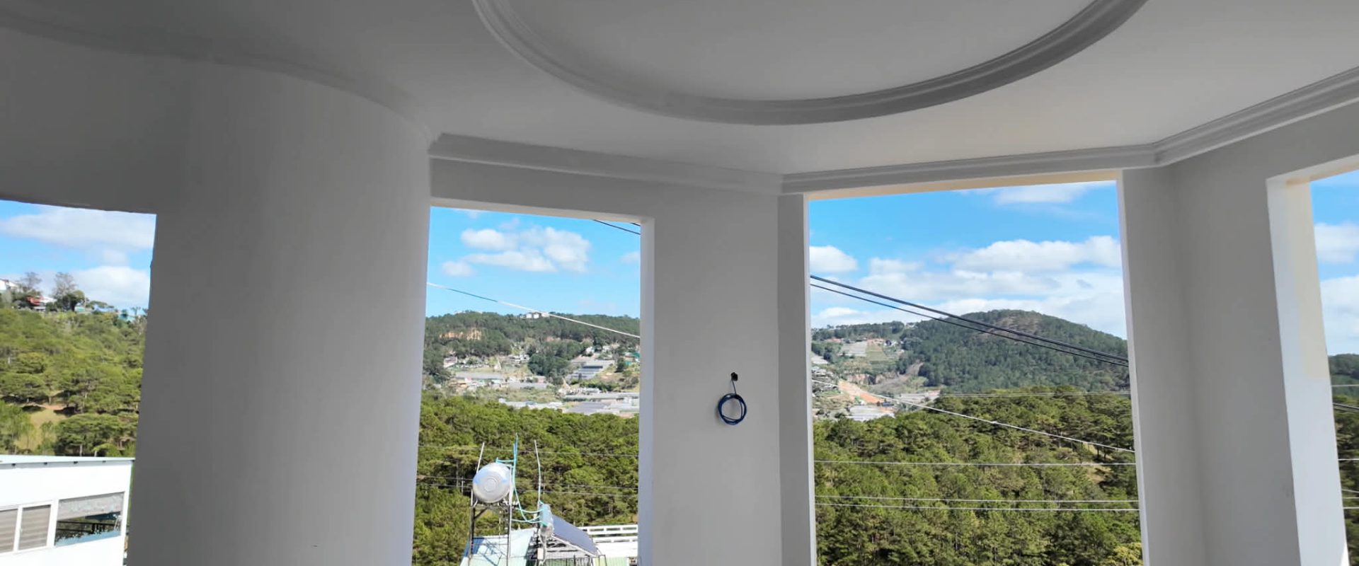 Villa Hoàng Hoa Thám Đà Lạt 250m2 góc 2 mặt tiền view rừng thông