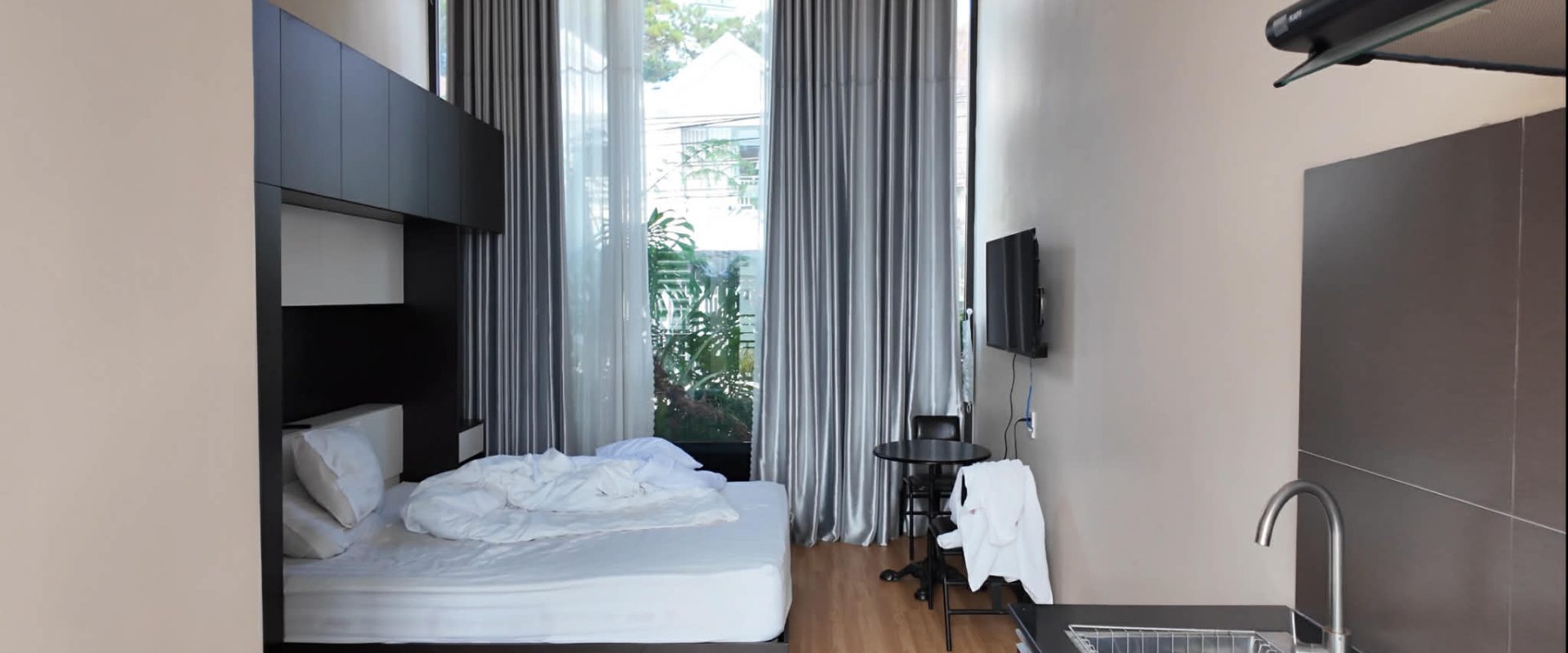 Bán Villa Mặt Tiền Lý Nam Đế Đà Lạt 264m2