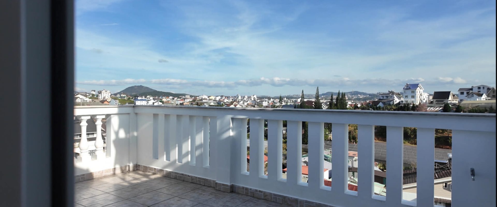 Biệt thự mặt tiền Trần Quang Khải Đà Lạt 288m2