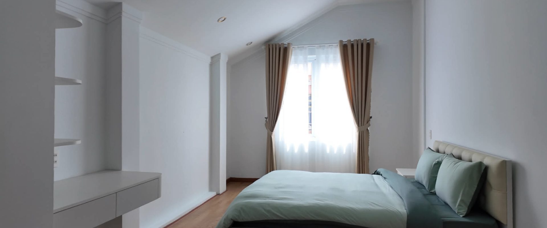 Bán Nhà Trung Tâm Đà Lạt Góc 2 Mặt Tiền Hẻm Pasteur 70m2