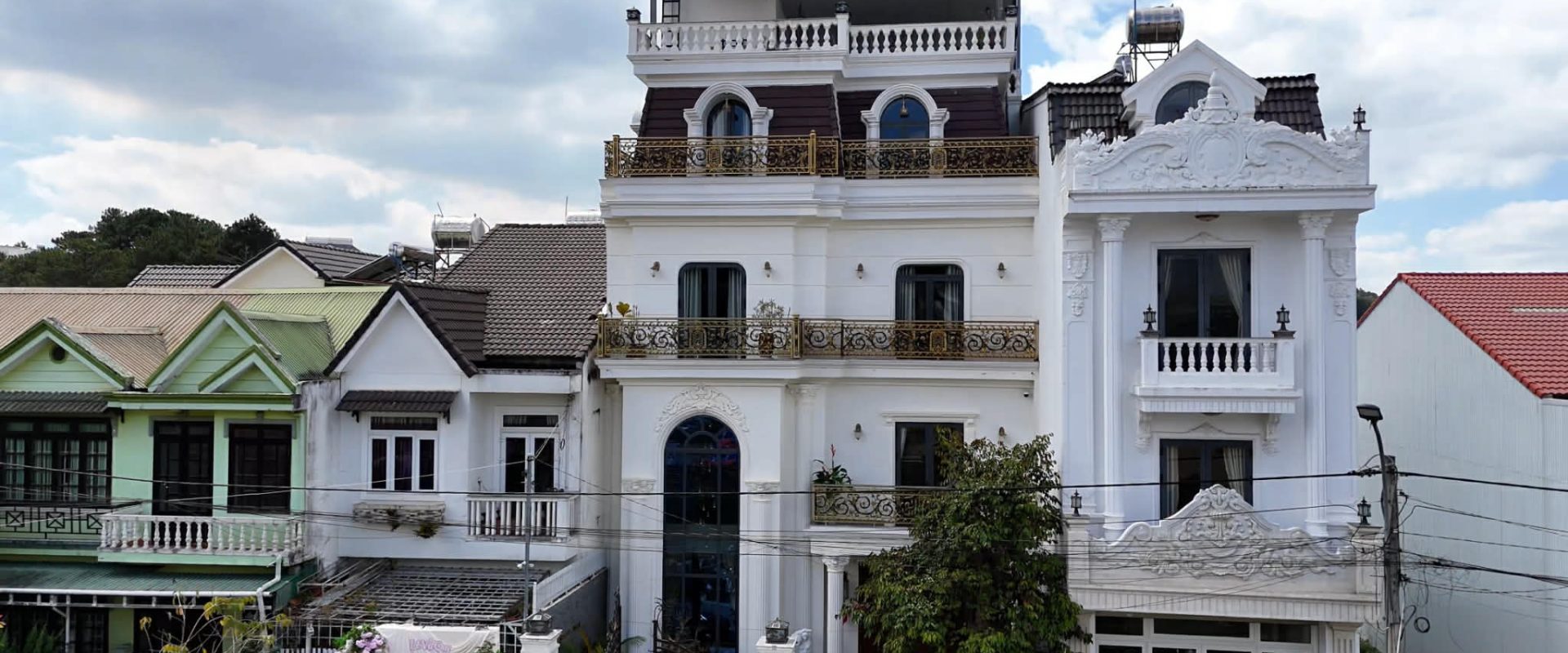 Biệt Thự Tân Cổ Điển An Sơn Đà Lạt Có Hồ Bơi Trong Nhà 207m2