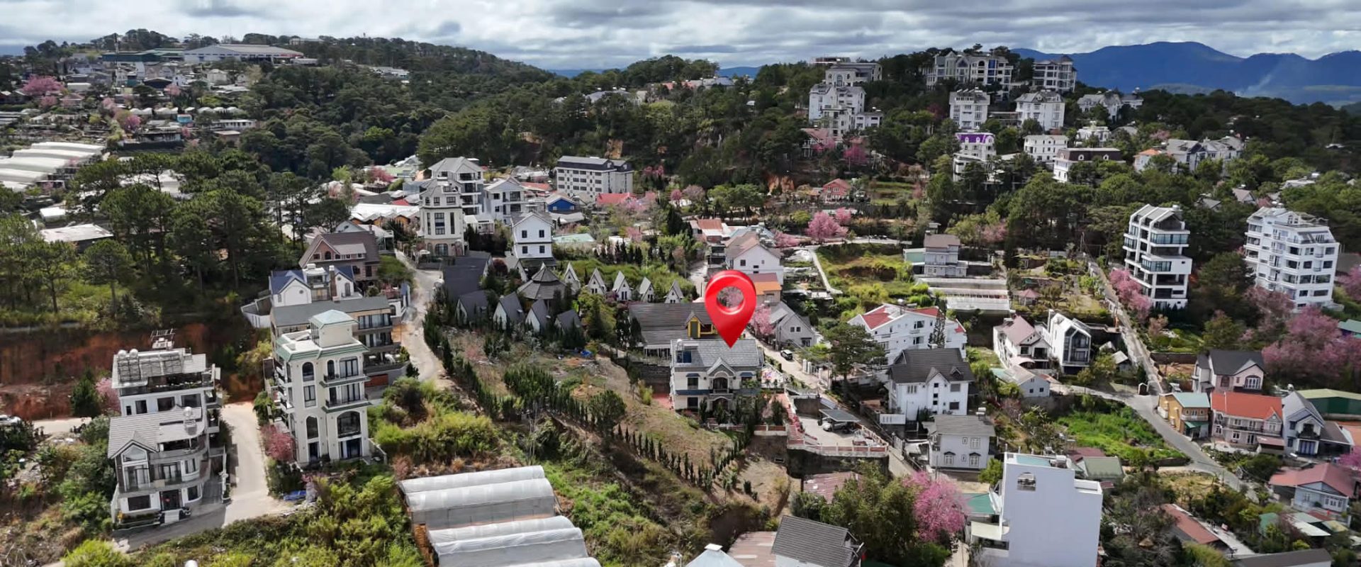 Villa sân vườn Trịnh Hoài Đức Đà Lạt 760m²