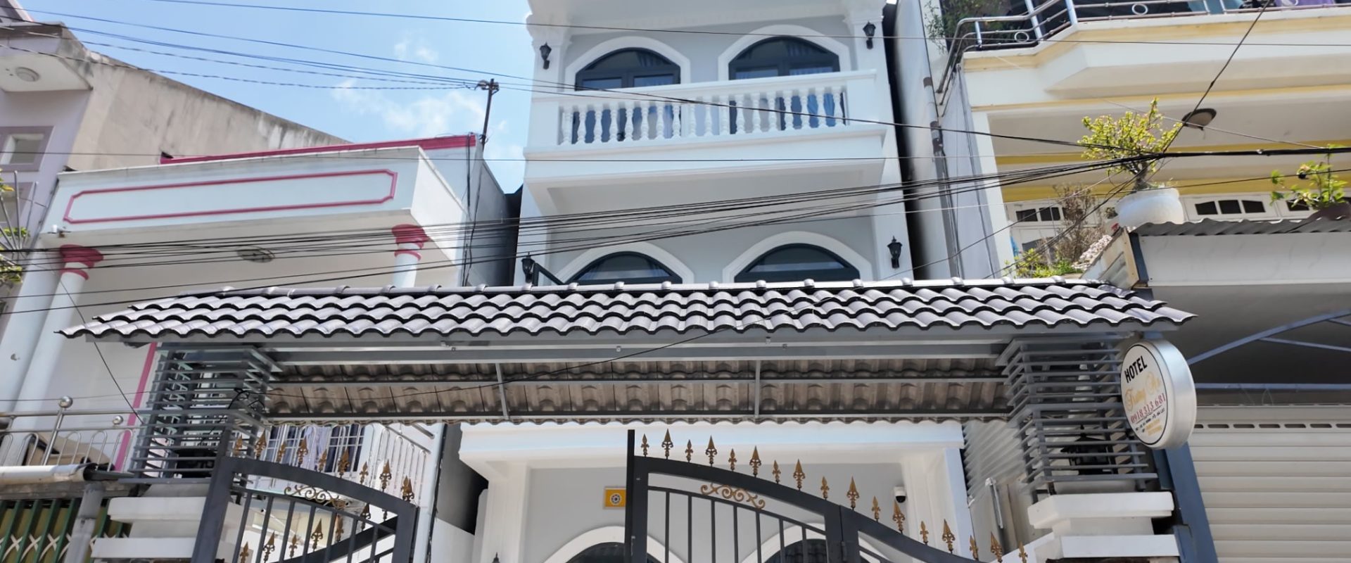 KHÁCH SẠN MẶT TIỀN ĐA MINH ĐÀ LẠT 12 PHÒNG