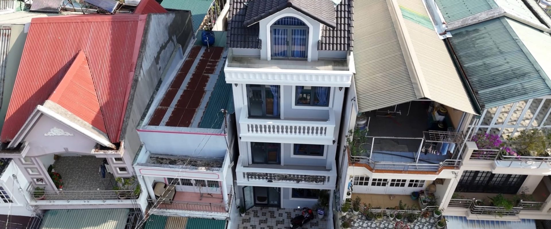 KHÁCH SẠN MẶT TIỀN ĐA MINH ĐÀ LẠT 12 PHÒNG