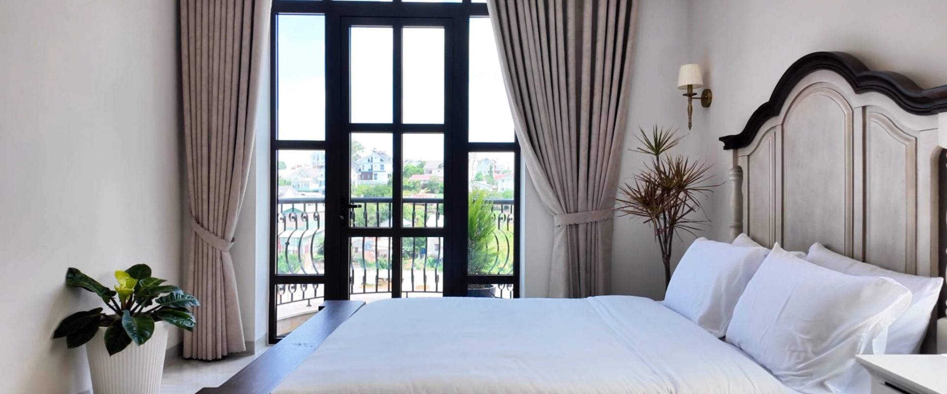 Villa Trịnh Hoài Đức Đà Lạt 304m2