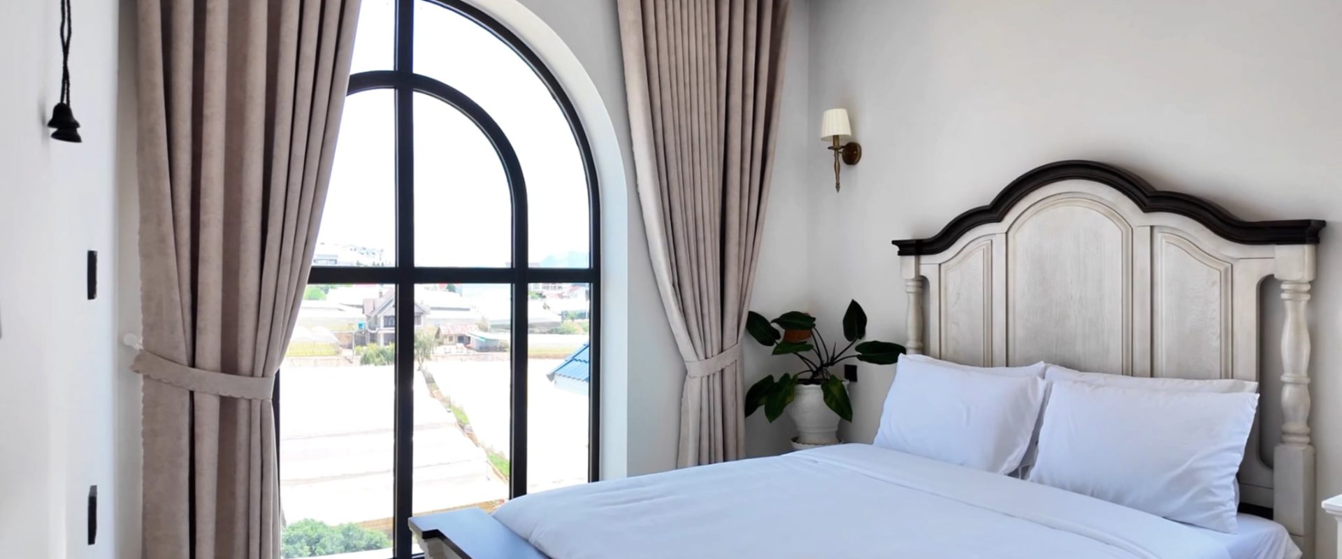 Villa Trịnh Hoài Đức Đà Lạt 304m2