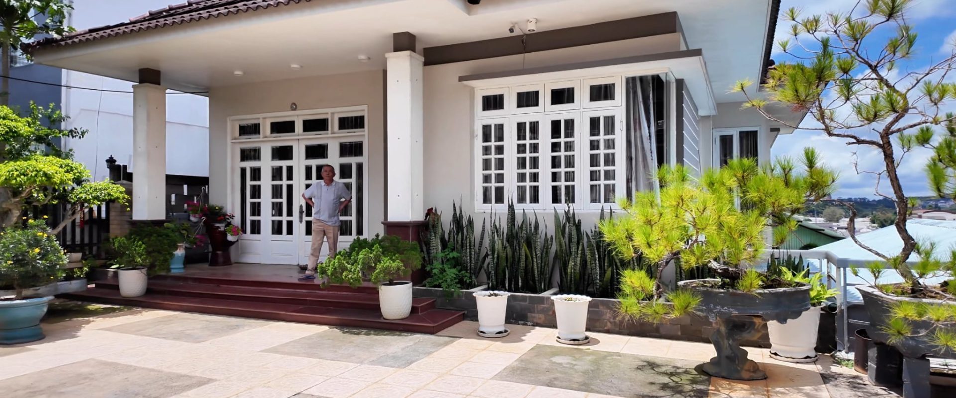 Villa Sân Vườn Vạn Hạnh Đà Lạt 647m2