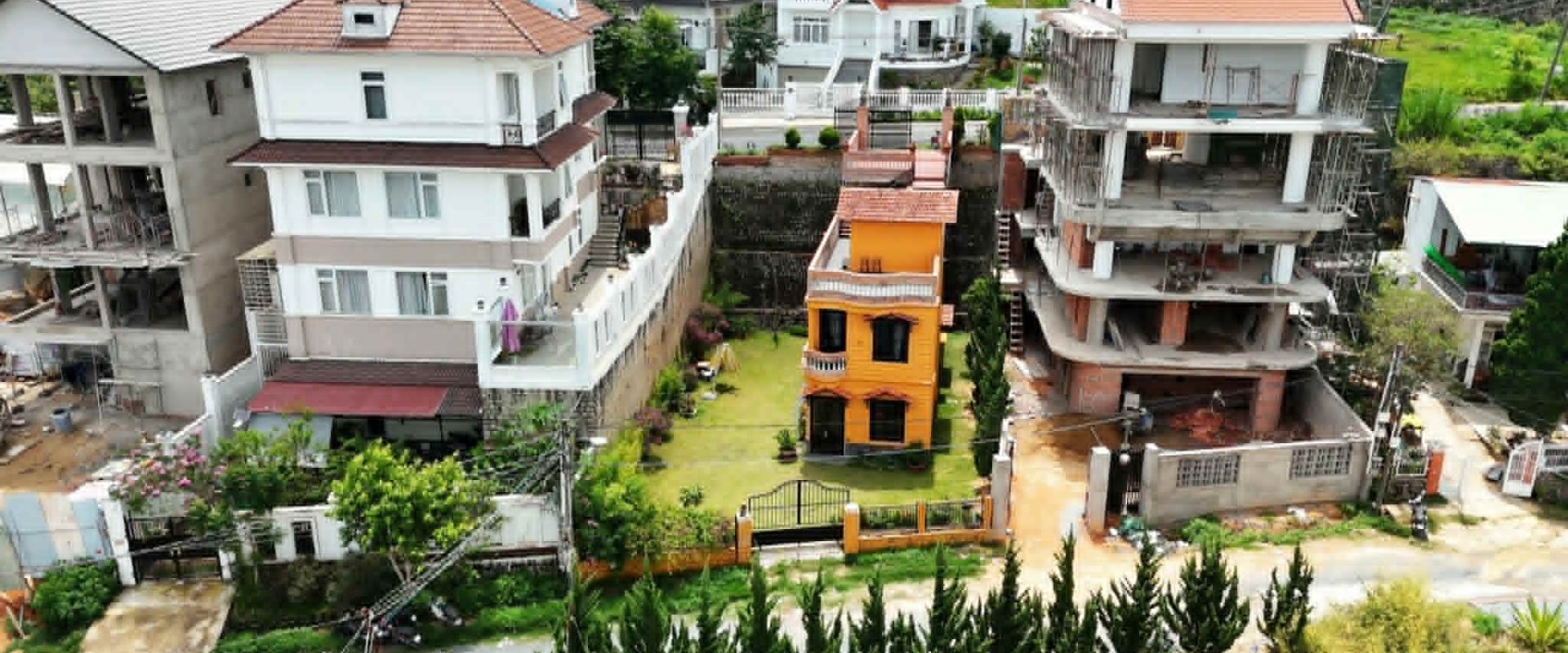 Bán Villa 2 Mặt Tiền KQH Đông Tĩnh Đà Lạt 352m2