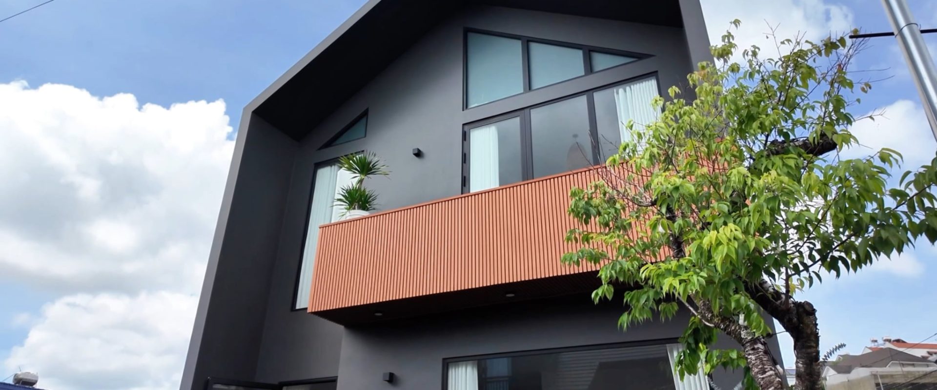 Villa Nam Hồ Đà Lạt 191m2 phong cách hiện đại