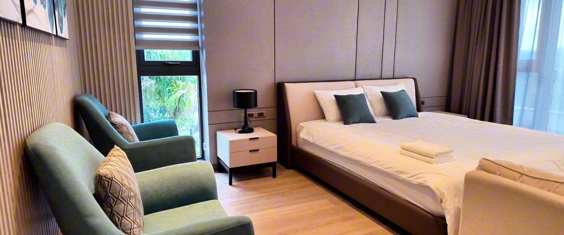 Tổ Hợp 4 Villa Đà Lạt Đường 3 Tháng 4 View Rừng Thông 1445m2
