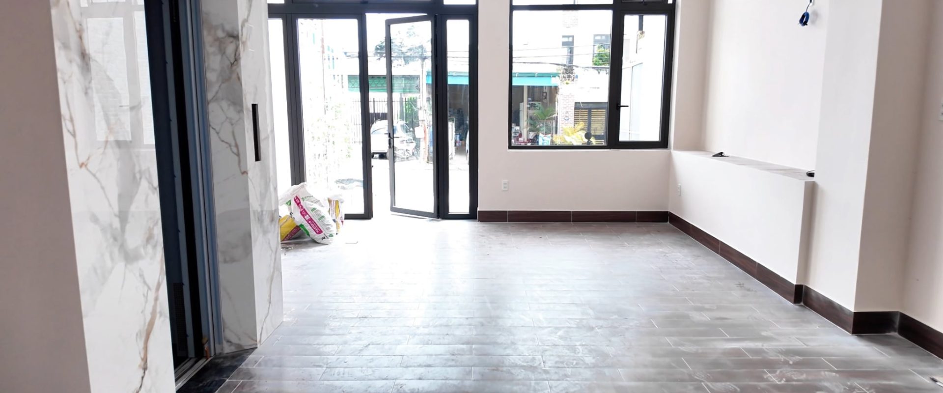 Bán Nhà Mặt Tiền Hai Bà Trưng Đà Lạt 15,5 Tỷ, Có Thang Máy