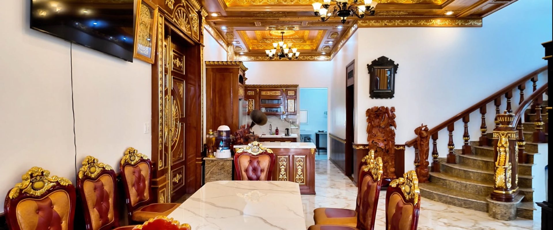 Bán Biệt Thự Mai Anh Đào Đà Lạt 500m², 7 Phòng Ngủ – 40 Tỷ
